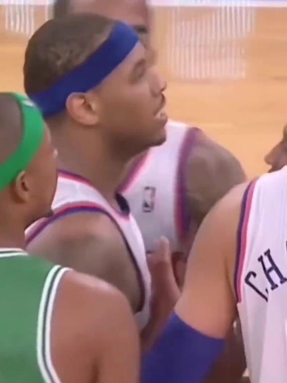 社會瓜！當年安東尼與加內特發(fā)生沖突，賽后瓜哥帶人堵綠軍大巴